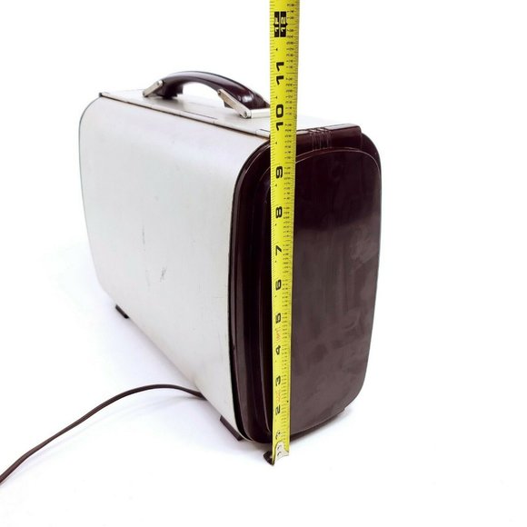 Vintage Tube Radio RCA Victor 8BX6 Globe-Trotter - Picture 6 of 12